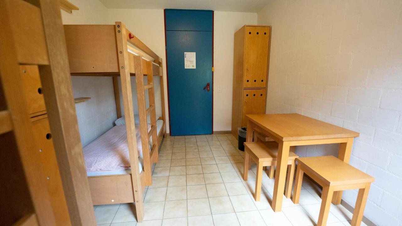 Delemont Youth Hostel Hostel *