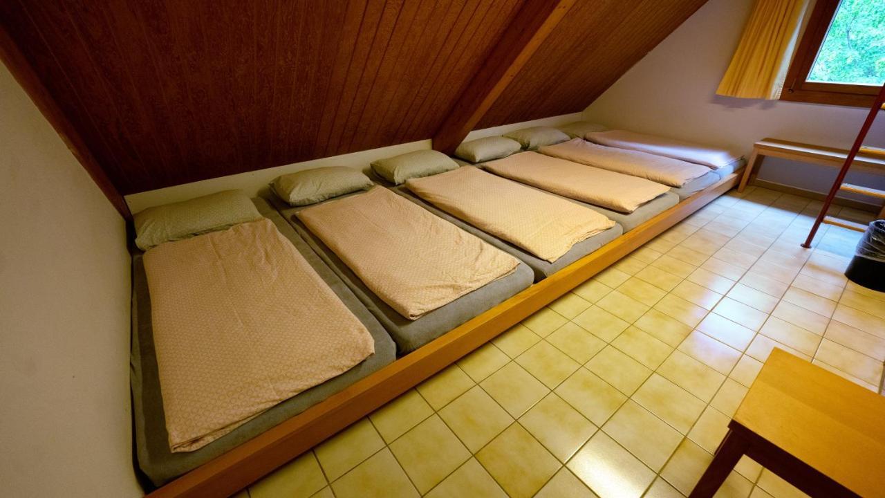 Delemont Youth Hostel * Delemont